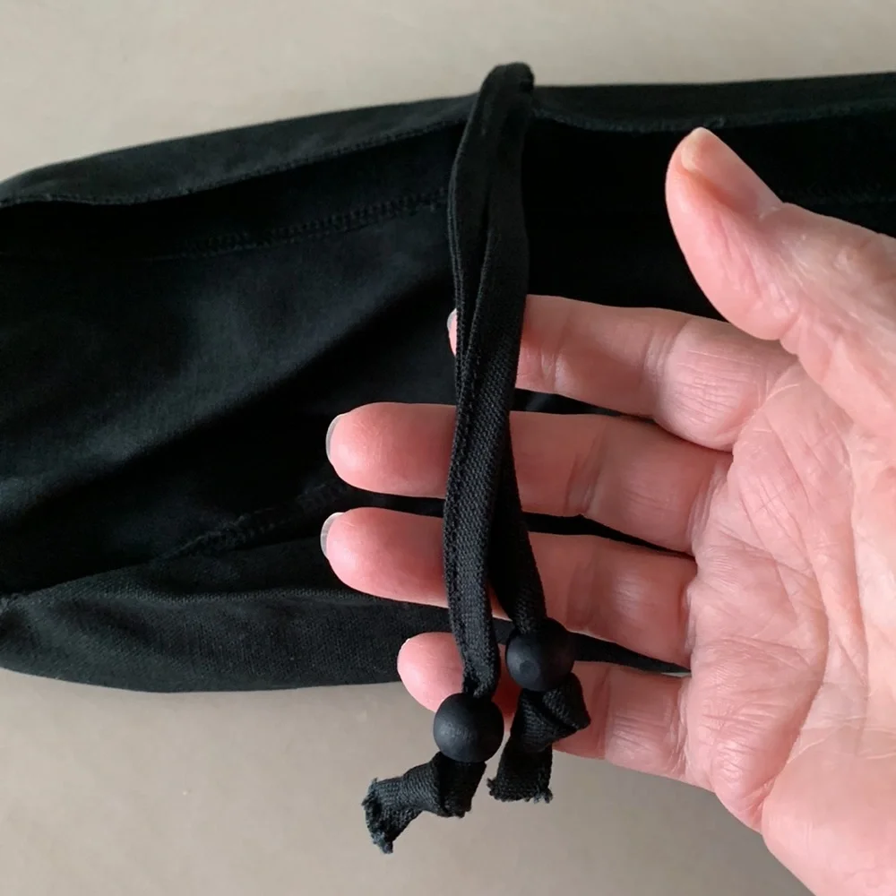 Longaberger Large Scalloped Pocket Liner in Black. NEW